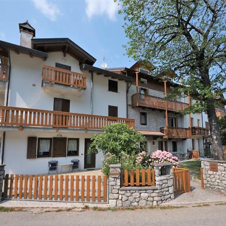 Apartment Albergo Diffuso - Cjasa De Pagnocca-1 By Interhome بارسيز المظهر الخارجي الصورة
